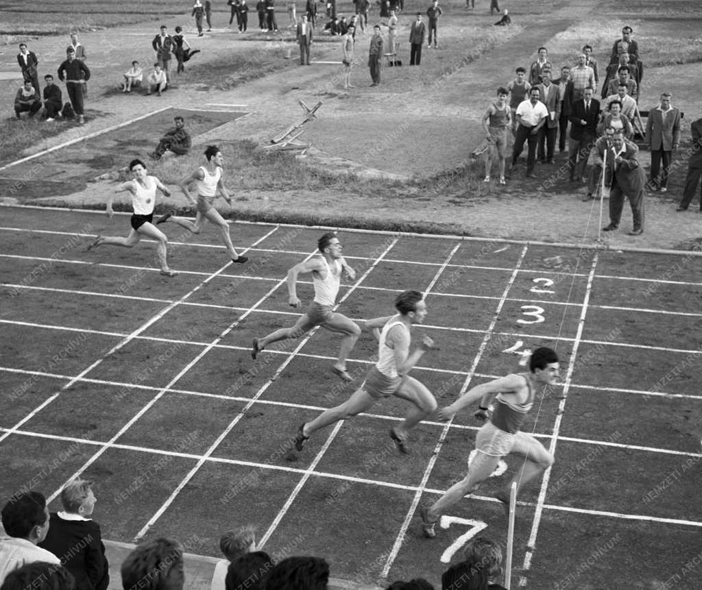 Sport - Ipari tanulók nemzetközi atlétikai bajnoksága