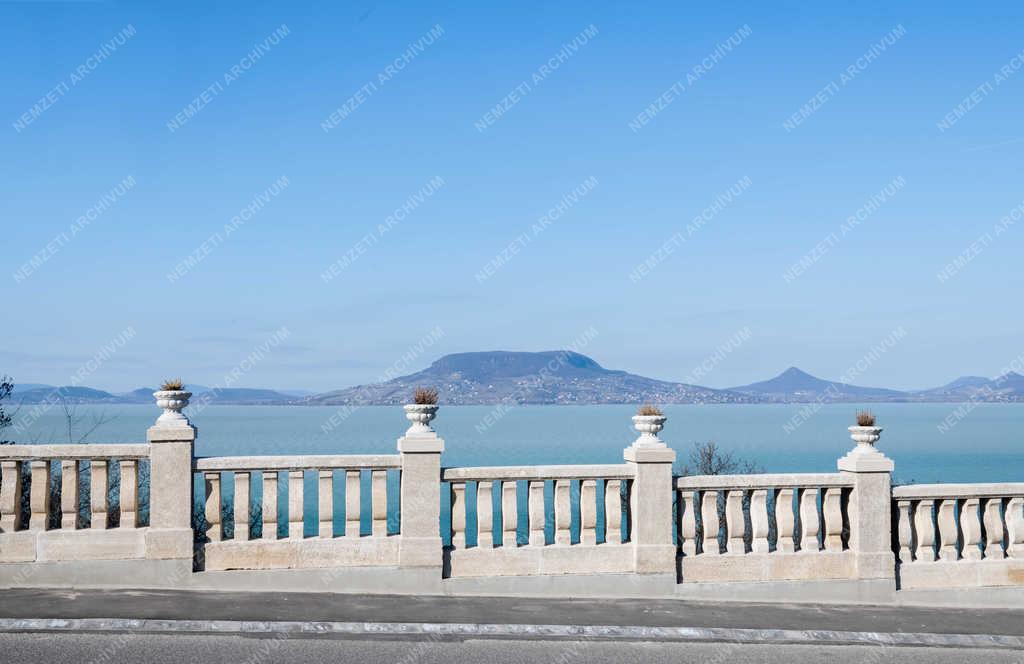 Turizmus - Fonyód - Valkó kilátó