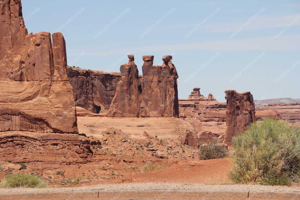 Természet - Sziklaképződmények a Bryce Canyonban