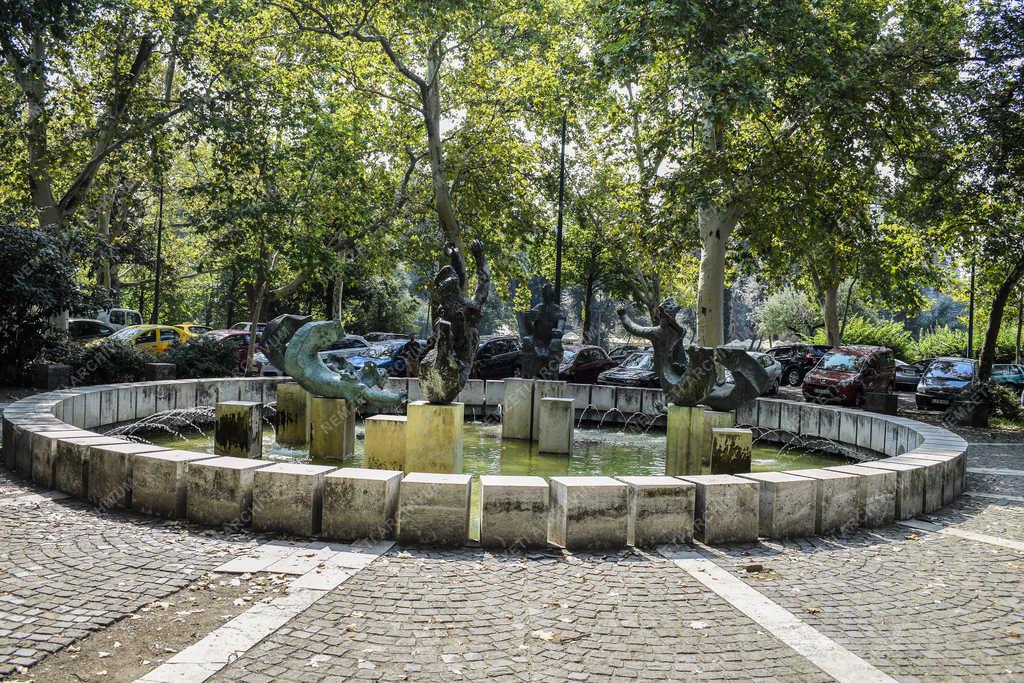 Köztéri szobor - Budapest - Sellők díszkút