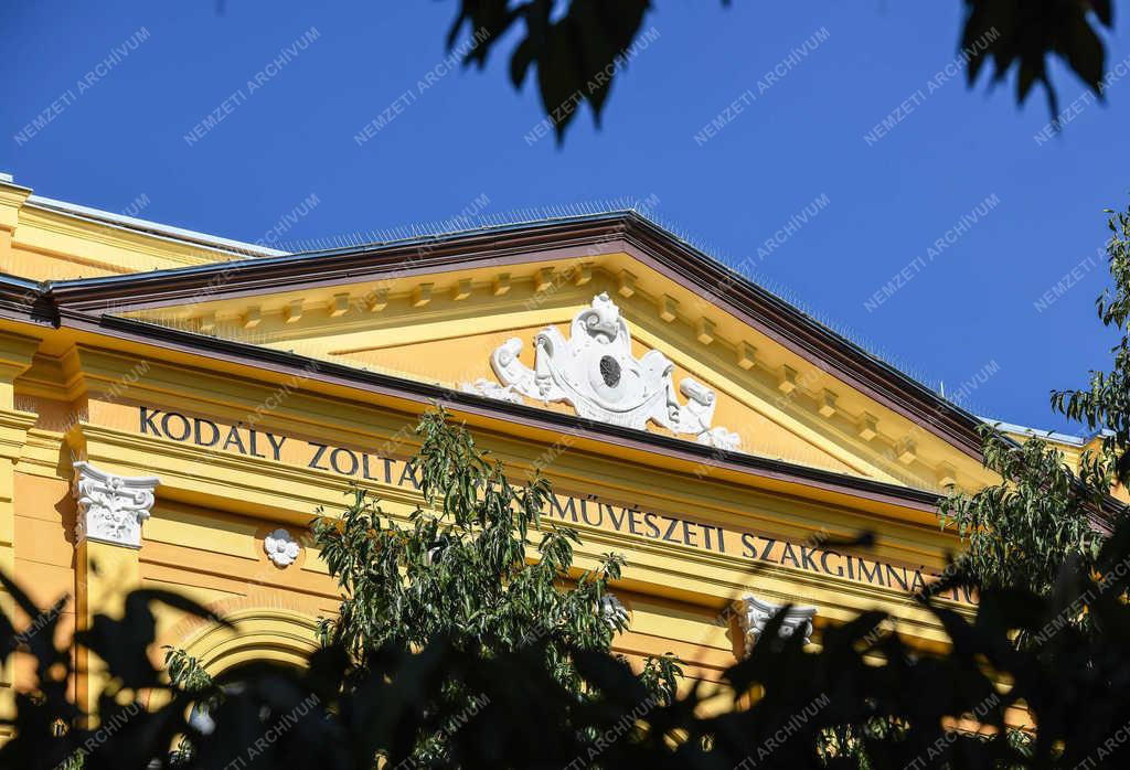Műemlék épület - Debrecen - Debreceni Zenede