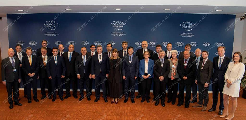 Szijjártó Péter Genfben