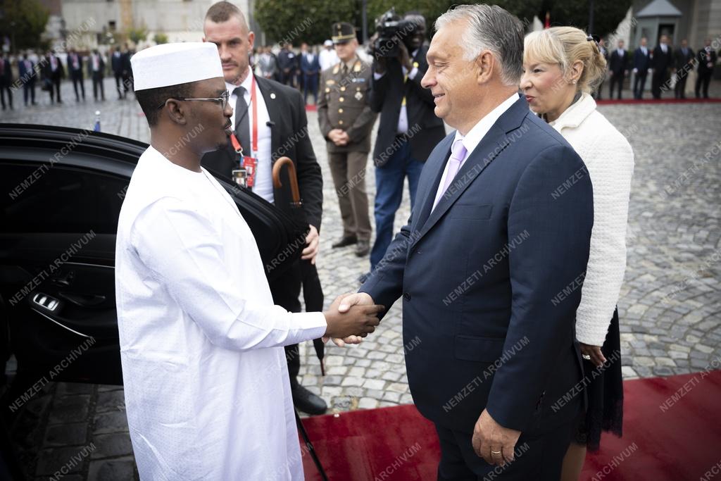 Orbán Viktor fogadta Csád elnökét