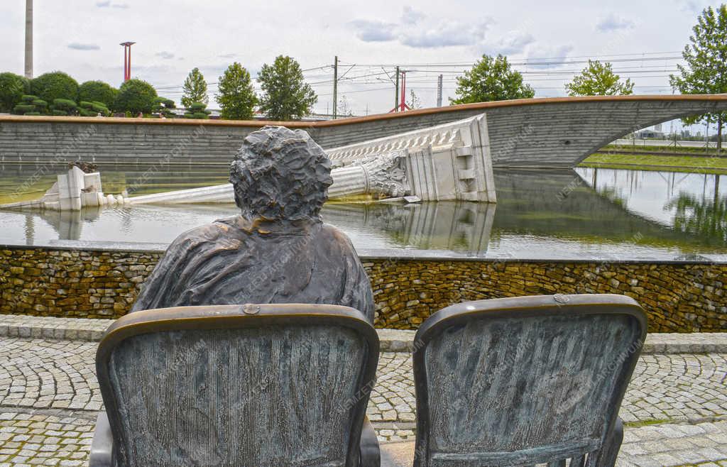 Városkép - Budapest - Nemzeti Színház