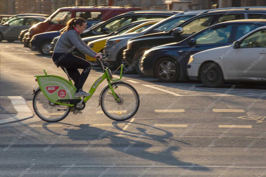 Városkép - Budapest - Mol Bubi kerékpár