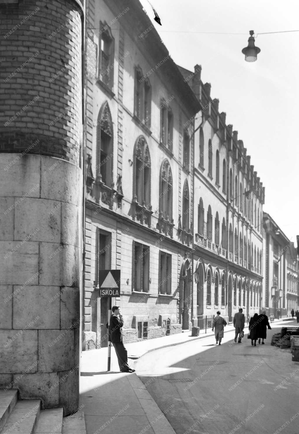 Városkép - Budapest - Kazinczy utca