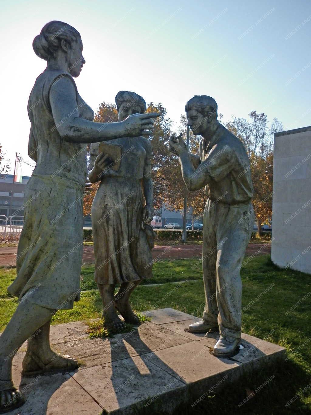 Budapest - Puskás Ferenc Stadion - Szoborpark