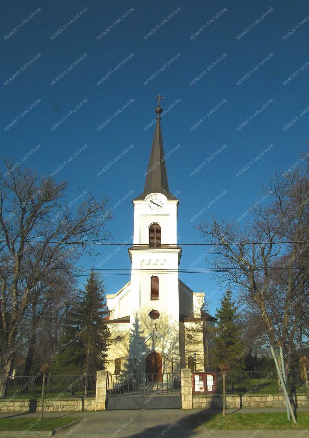 Budakalász - Templom