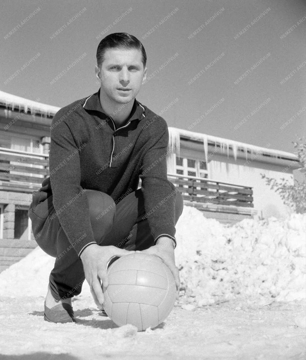 Sport - A bolgár labdarúgó-válogatott edzése Vitosán