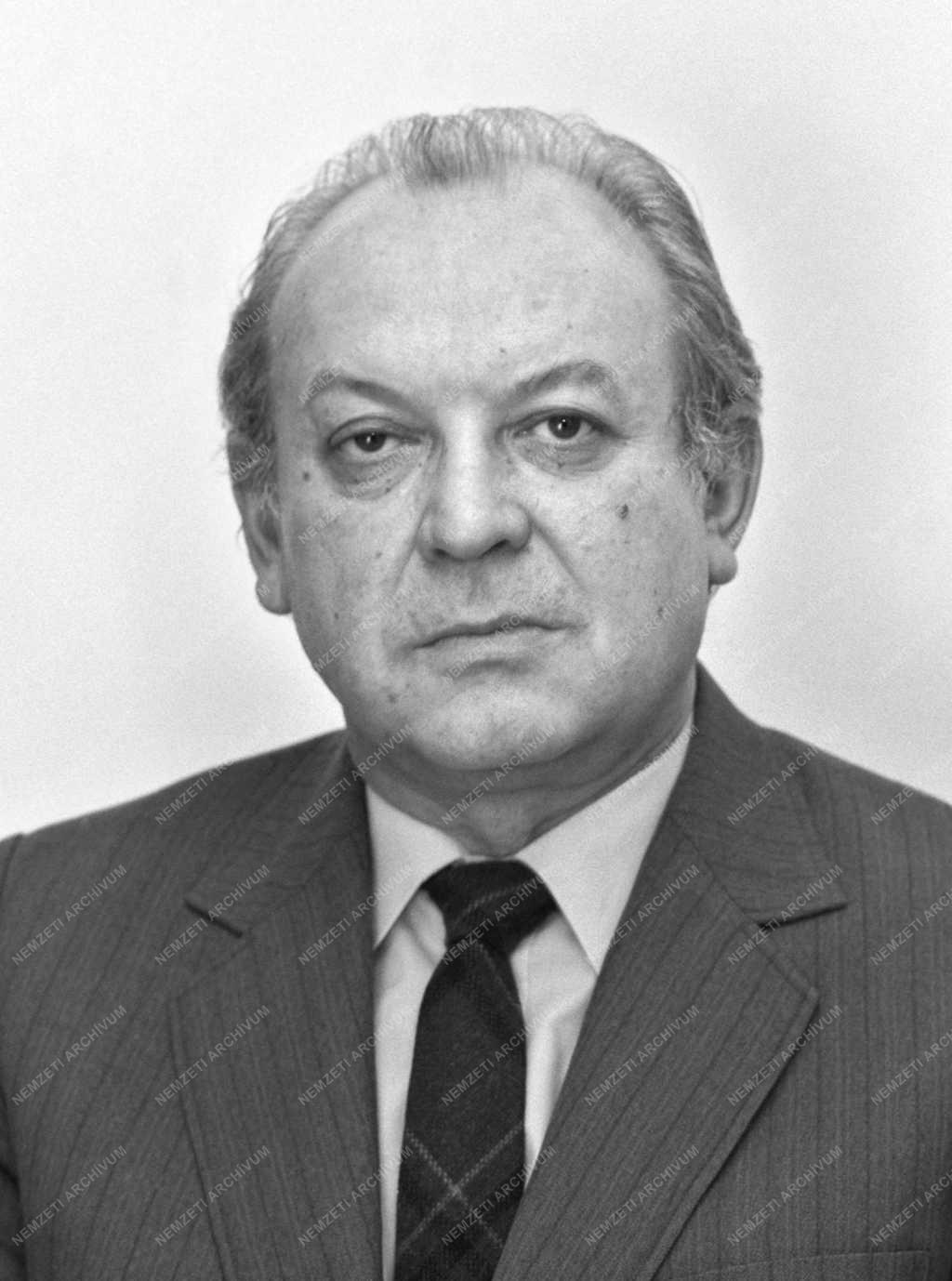 Belpolitika - Parlamenti képviselők