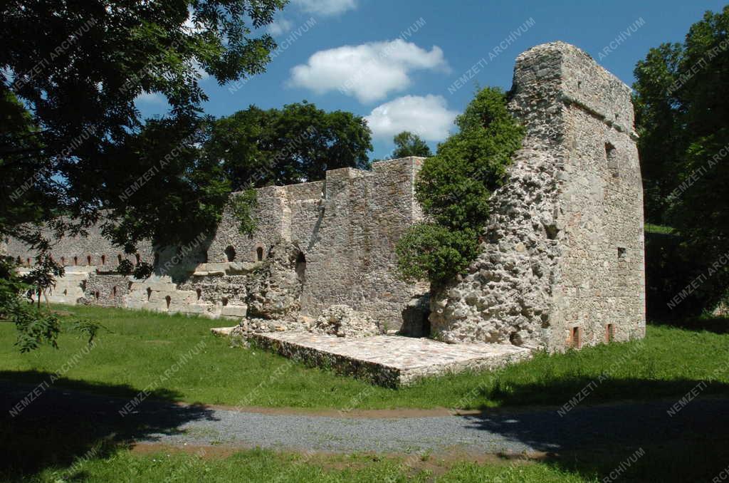 Sárospatak - Vár - Műemlék