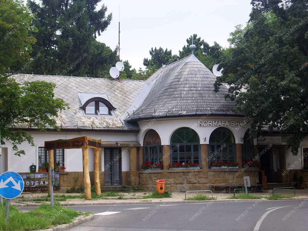 Épület - Budapest - A Normafa Síház