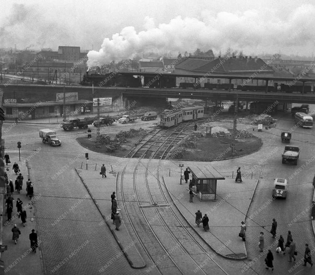Közlekedés - Meghosszabbított 13-as villamosjárat Budapesten