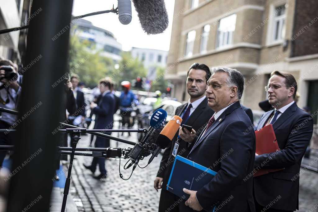 Orbán Viktor az EPP brüsszeli csúcstalálkozóján 