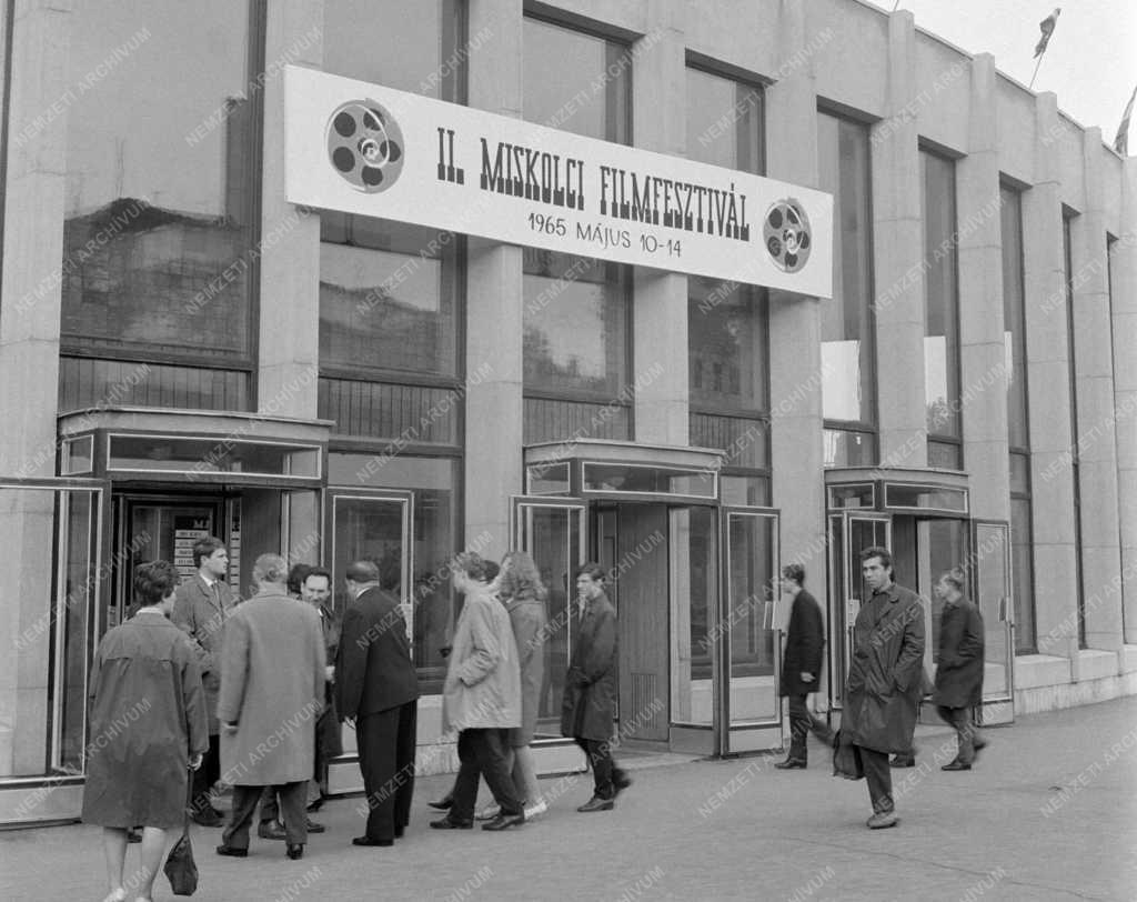 Kultúra - Megnyílt a II. Miskolci Filmfesztivál