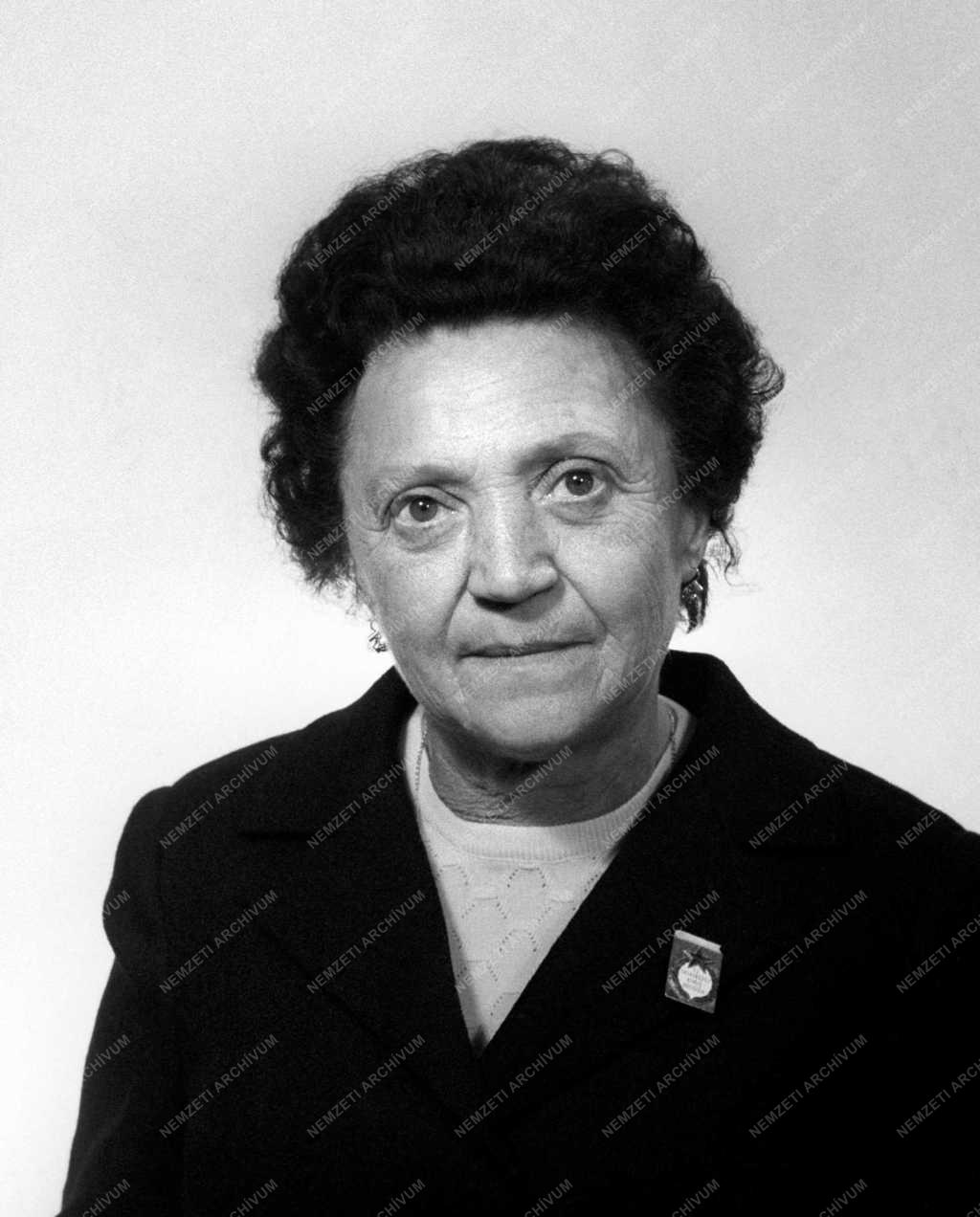 1973-as Állami-díjasok - Ganzler Gézáné 