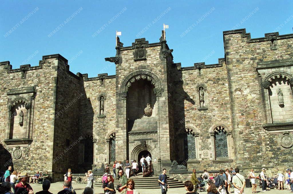 Skócia - Edinburgh - Hősi emlékmű