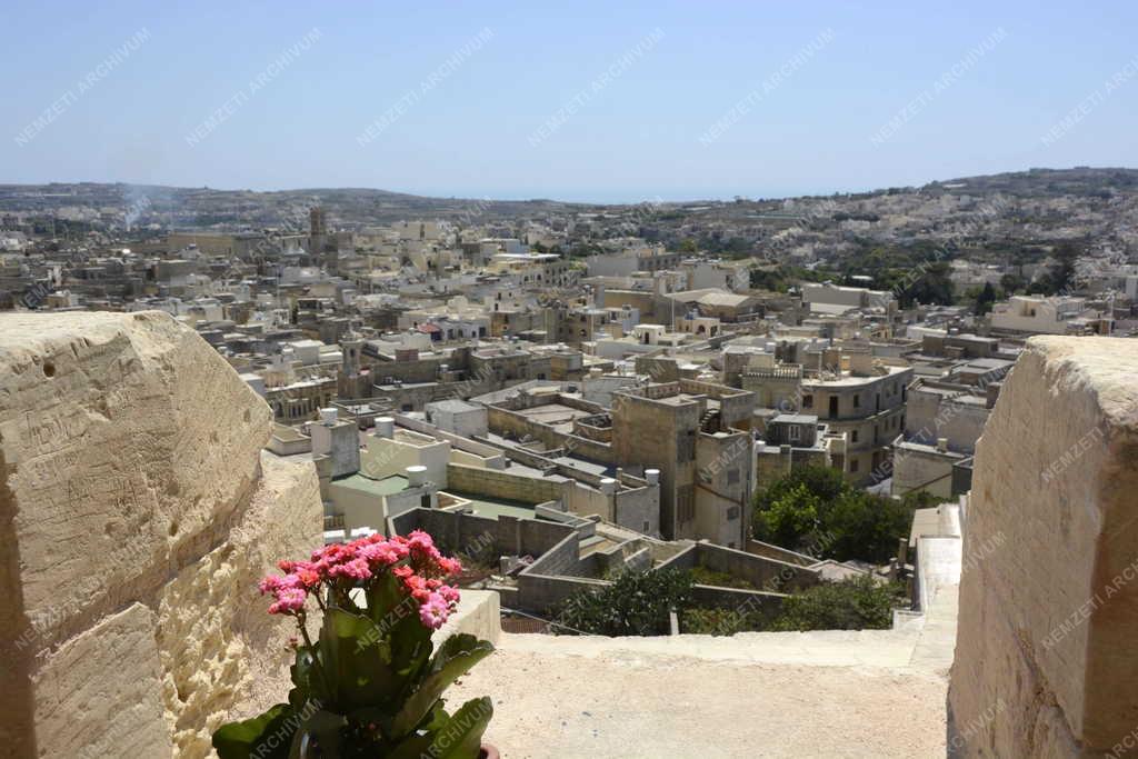 Városkép - Victoria - Látkép a Citadellából