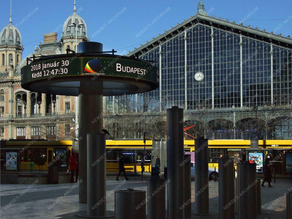 Városkép - Budapest - A Nyugati tér 