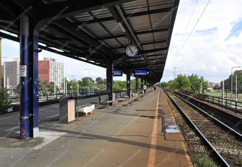 Közlekedés - Budapest - Kőbánya alsó vasútállomás