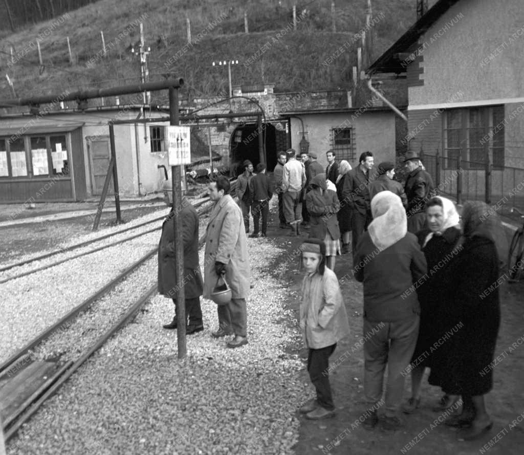 Baleset-katasztrófa - Bányaomlás Farkaslyukon
