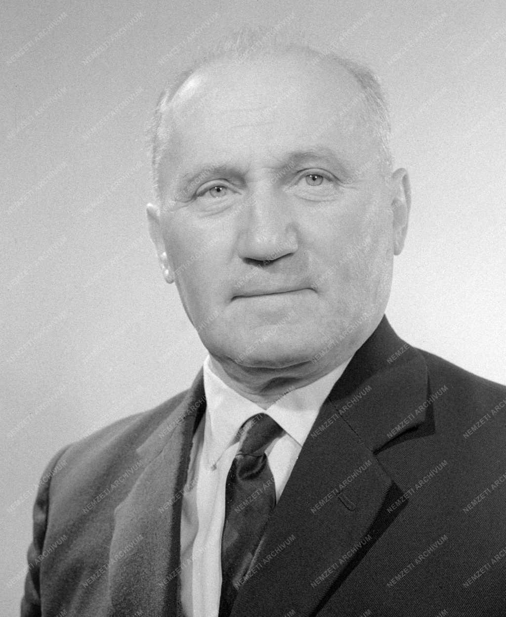 1965-ös Állami-díjasok - Szabó Mátyás