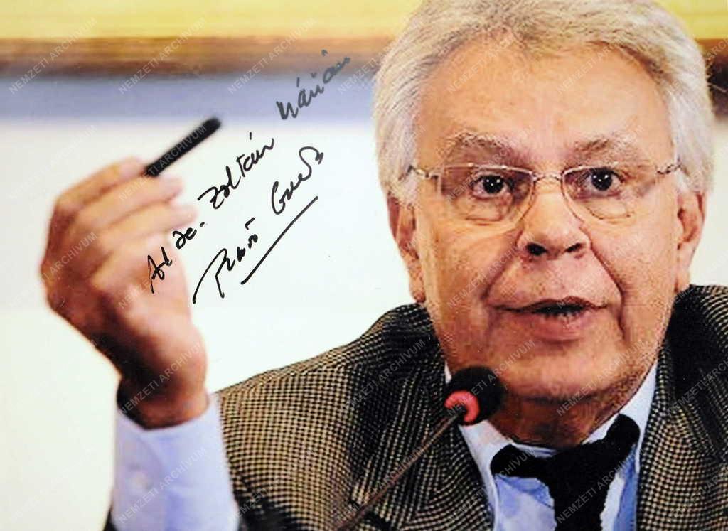 Kiállítás - Autogram kiállítás Debrecenben