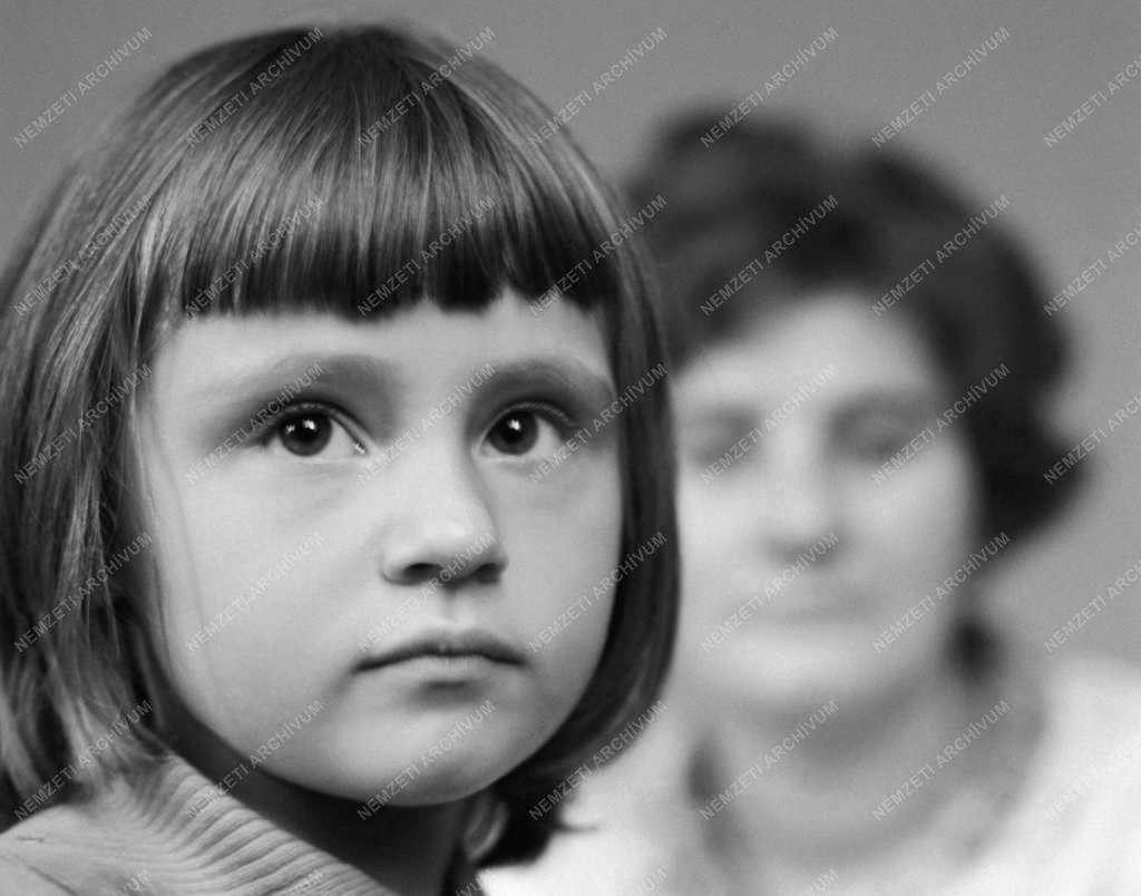 Oktatás - Pedagógusokat kapott Ormosbánya