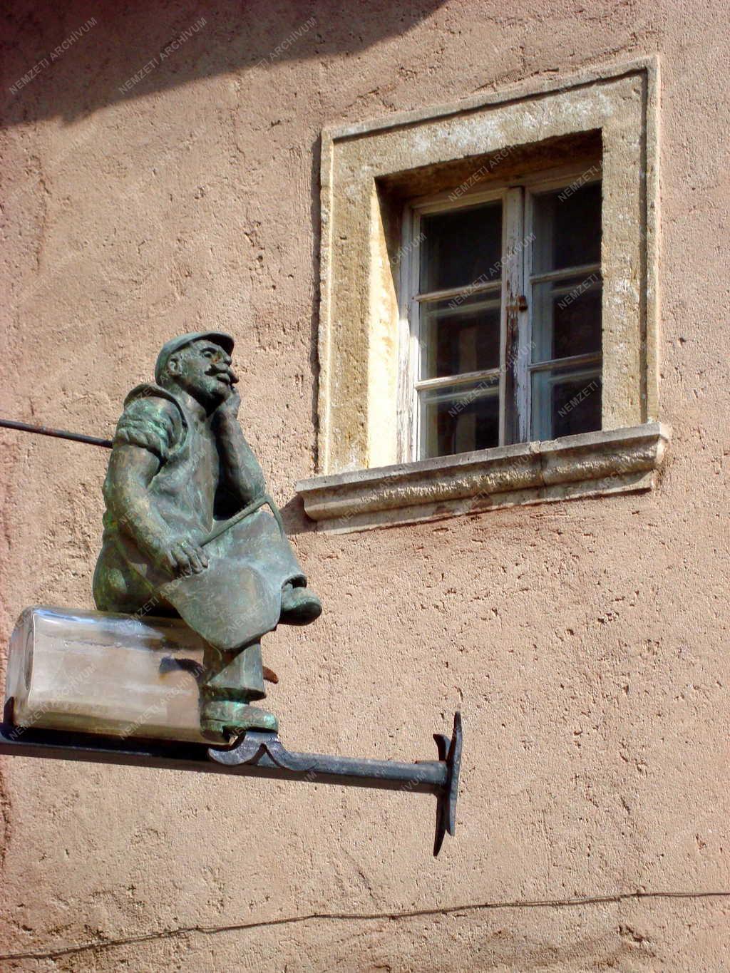 Tárgy - Sopron - A Jégverem fogadó cégére