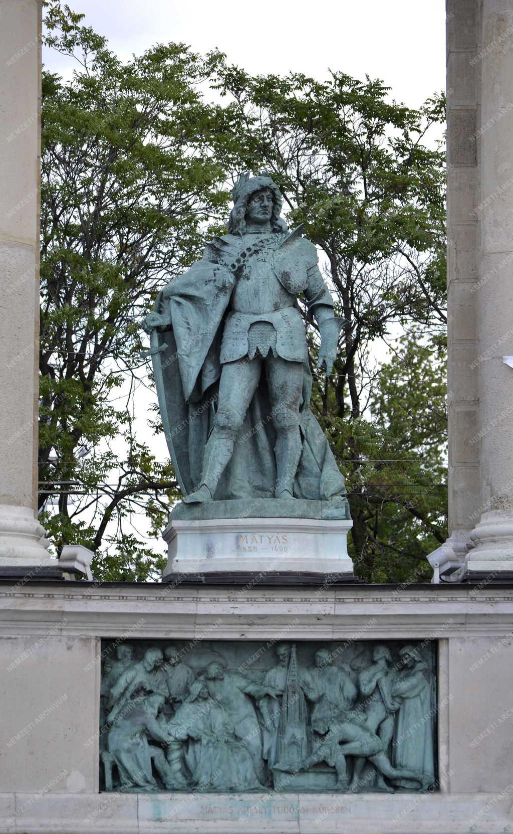 Műalkotás - Hunyadi Mátyás szobra