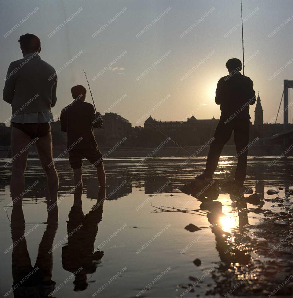 Városkép - Budapest - Horgászok