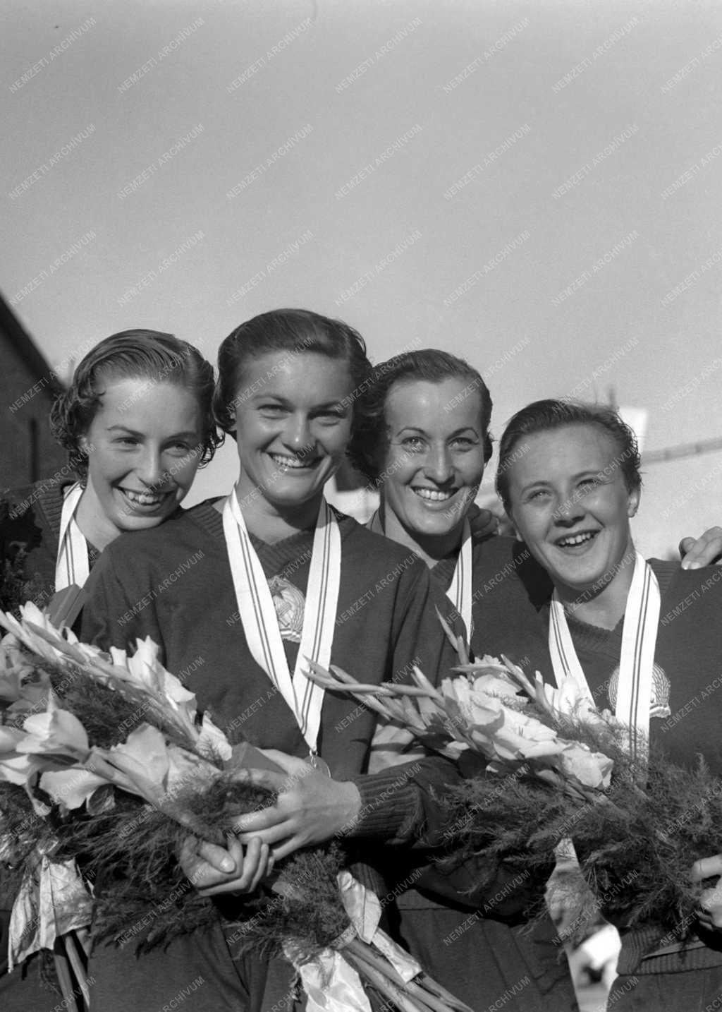 Sport - Nyári Egyetemi Világbajnokság - Úszás