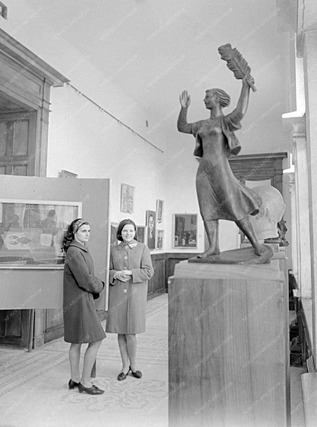 Kultúra - Megnyílt a sárospataki képtár