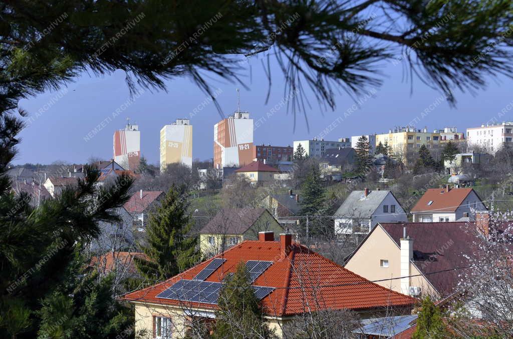 Városkép - Várpalota - Loncsos városrész és a Tési-domb