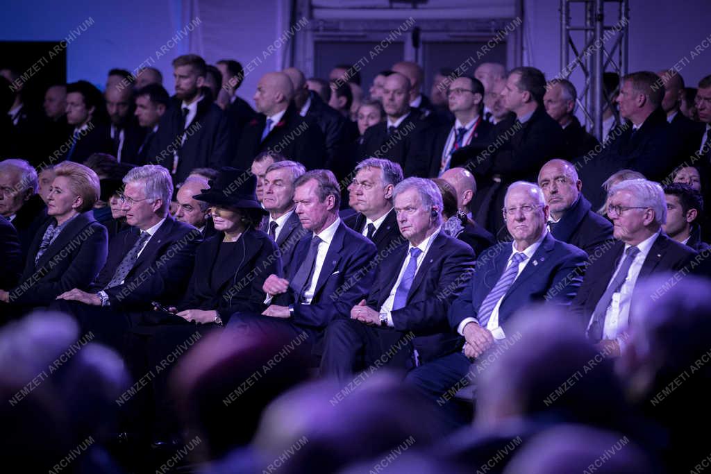 Orbán Viktor Auschwitzban