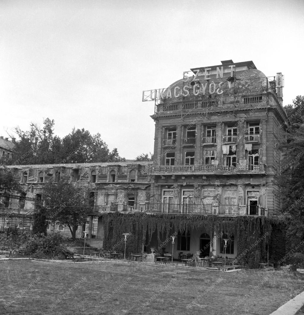 Egészségügy - Lukács Gyógyfürdő