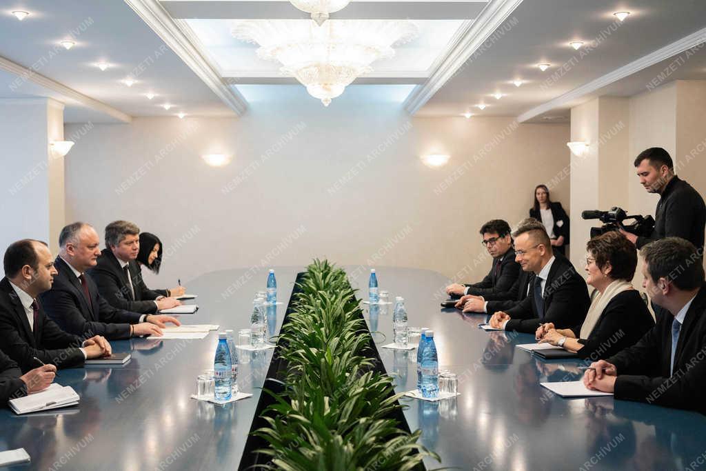 Szijjártó Péter Moldovában