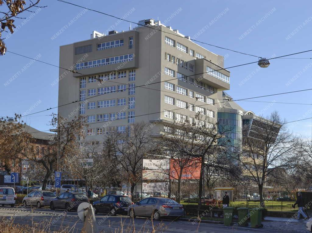Egészségügy - Budapest - Az Országos Kardiológiai Intézet