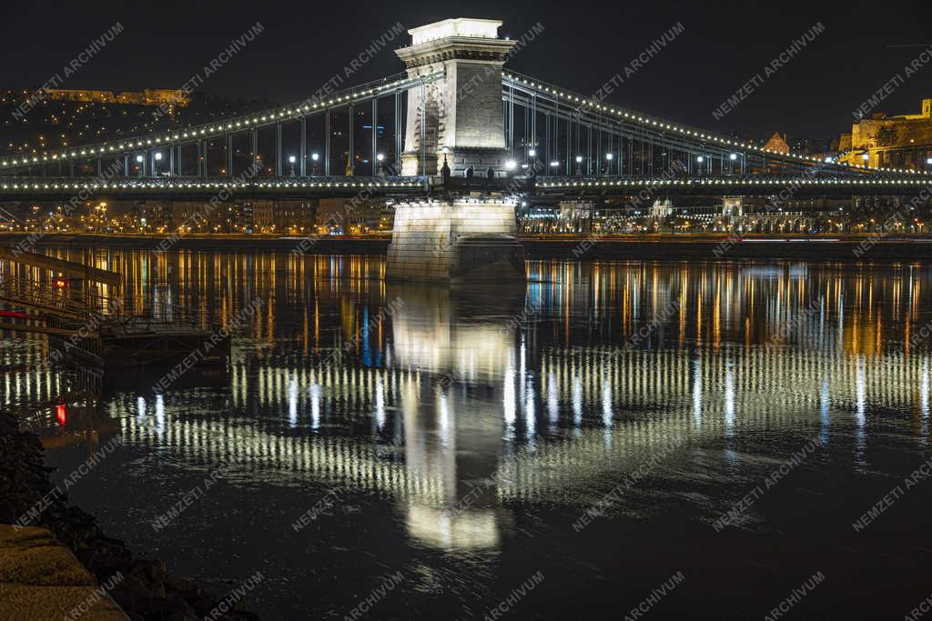 Esti városkép - Budapest - Lánchíd