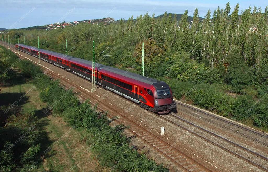 Közlekedés - Budaörs - RailJet