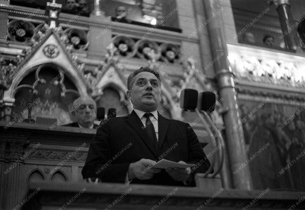 Országgyűlés - 1968.