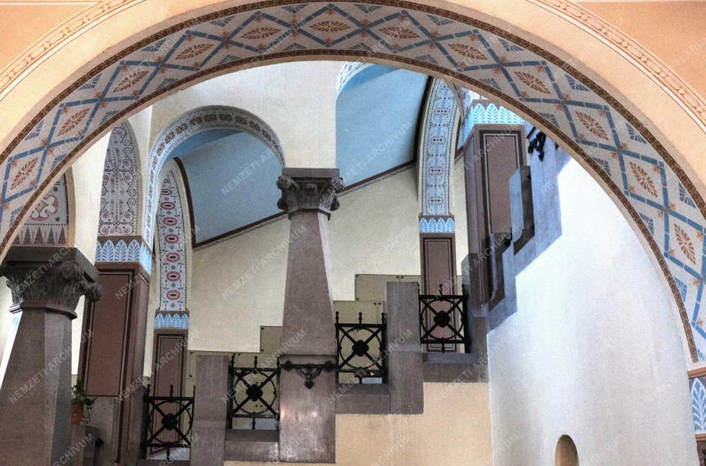 Oktatás - ELTE Eötvös József Collegium Budapesten