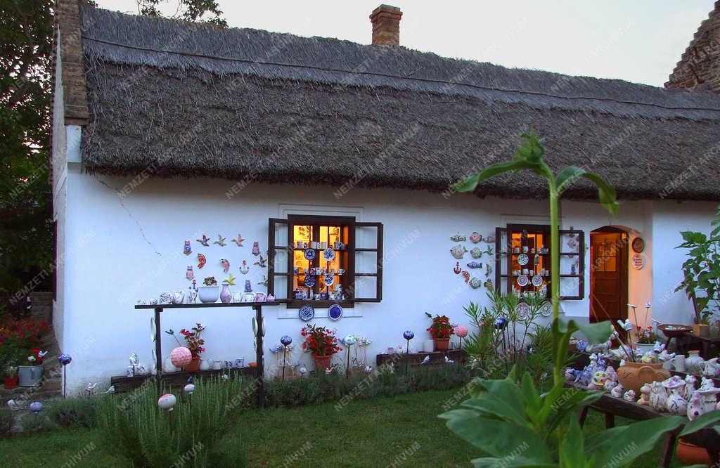 Népi műemlék - Tihany - Régi fazekasház