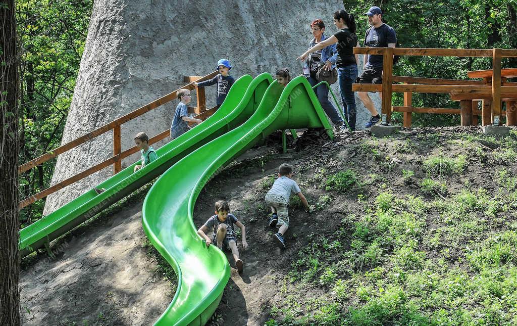 Turizmus - Karcag - Lombkorona sétány 