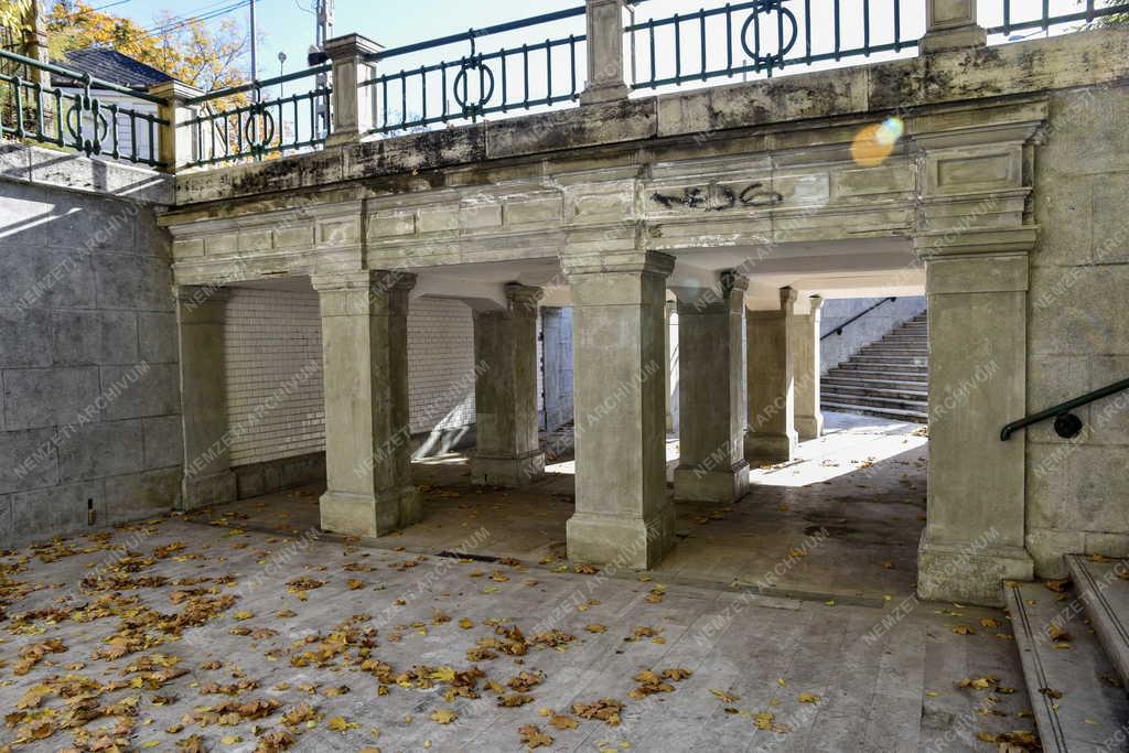 Közlekedés - Budapest - A főváros második legrégebbi gyalogos aluljárója