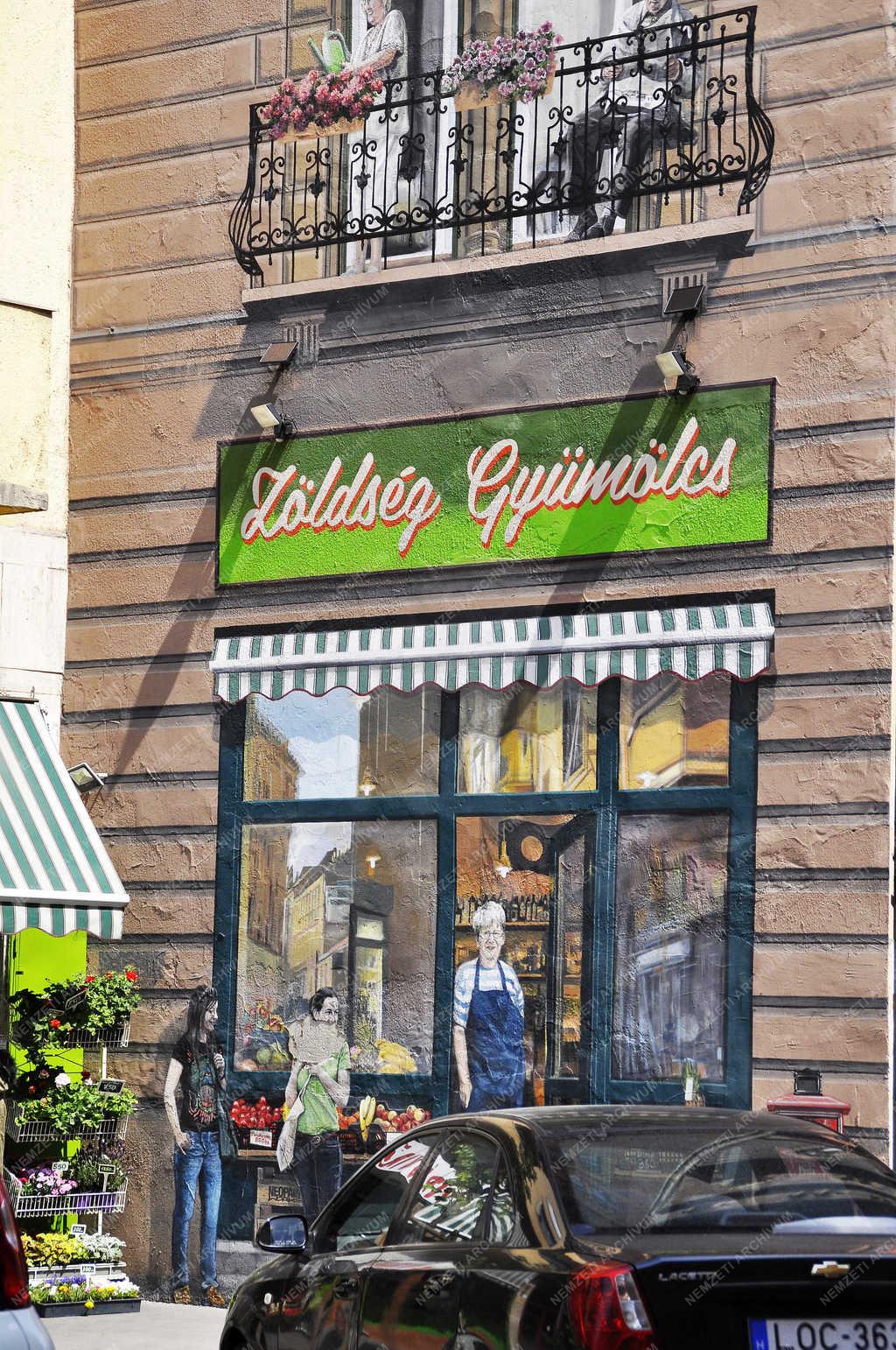 Városkép - Budapest - Megújuló tűzfalak