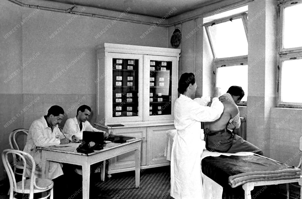 Egészségügy - A Haynal-klinika újjáépítése