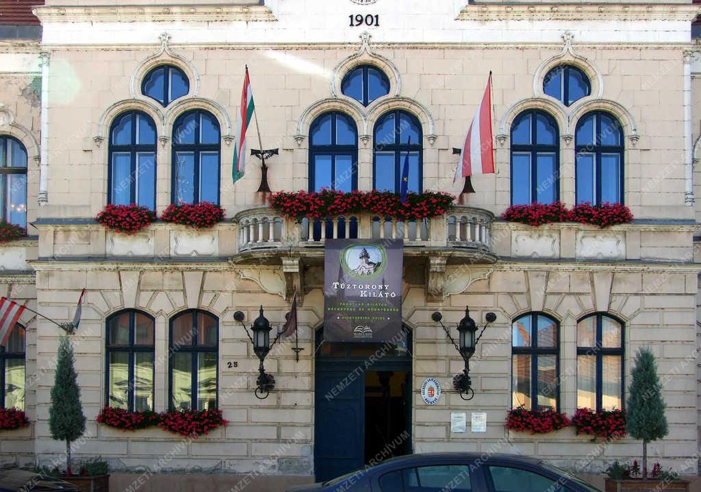 Középület - Ráckeve - Az egykori Városháza épülete