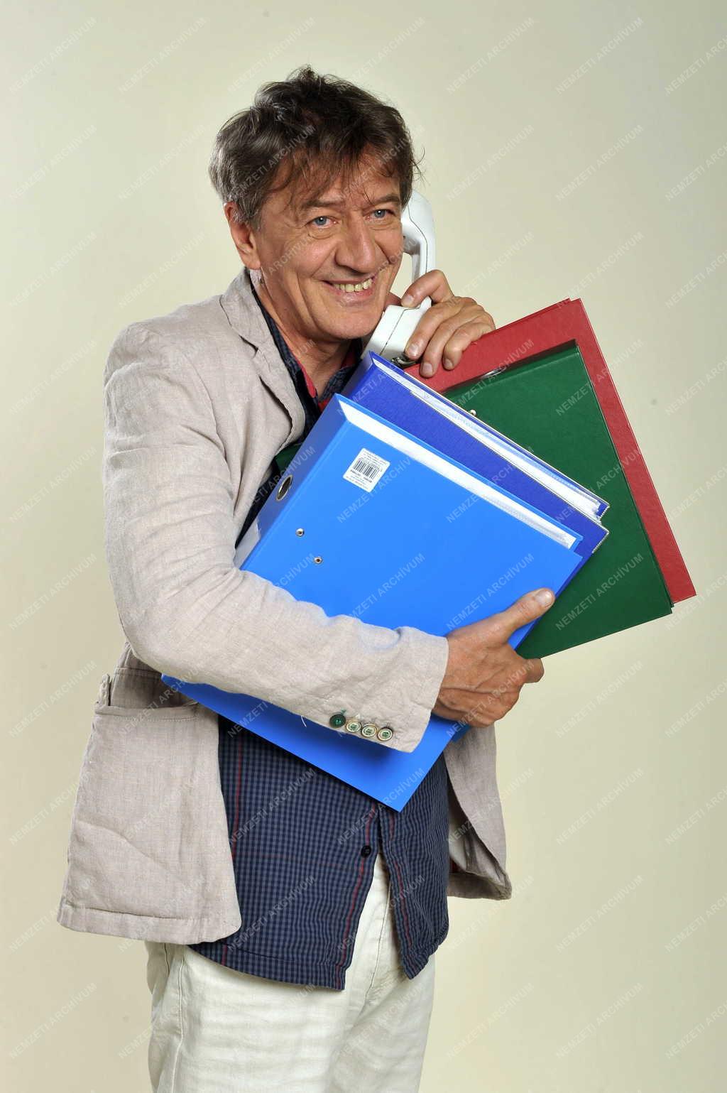 Televízió - Munkaügyek sorozat - Mucsi Zoltán