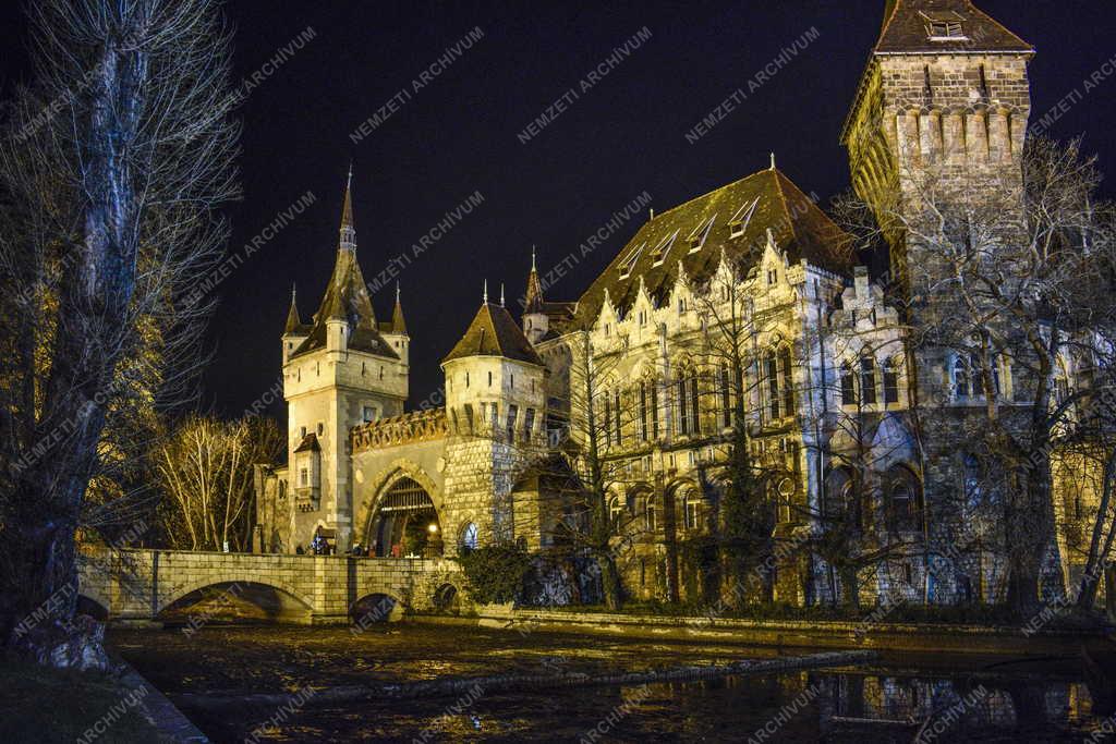 Városkép - Budapest - Vajdahunyadvár 